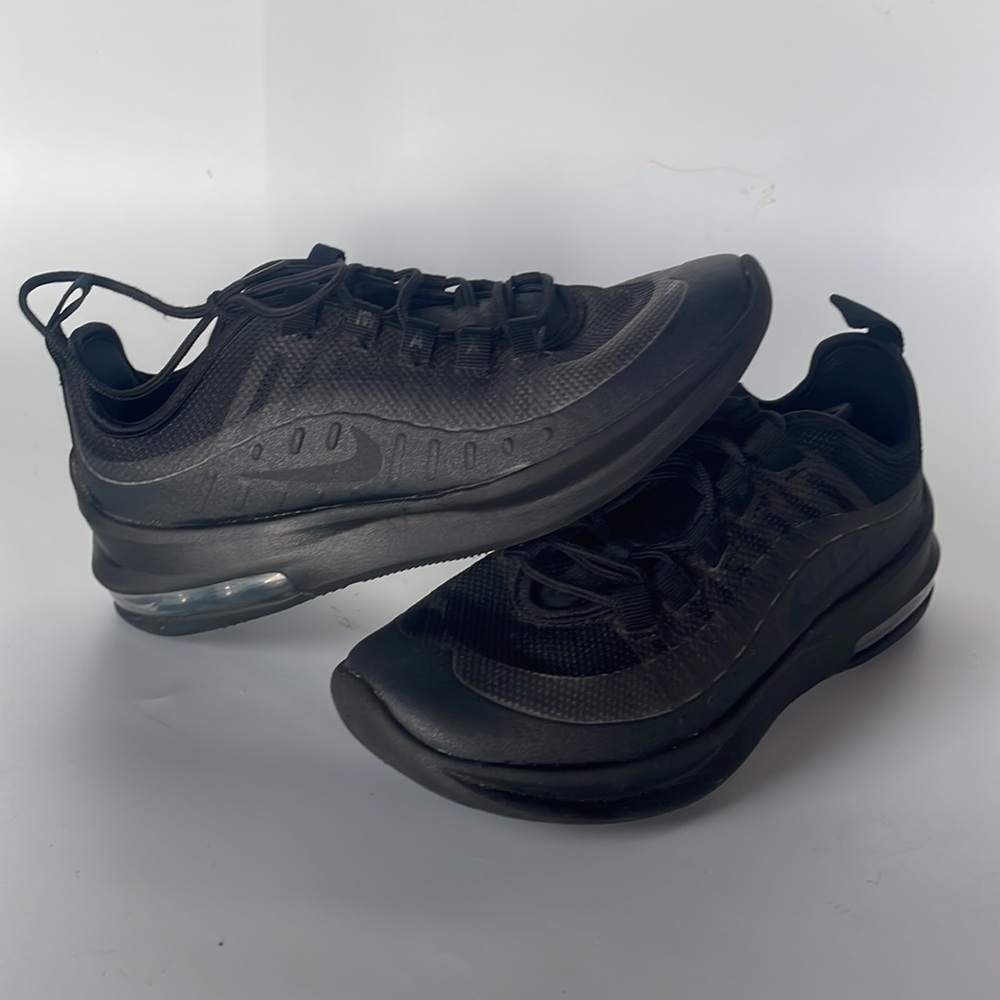 Nike Air Max Axis GS Triple Black, 3.5 Y